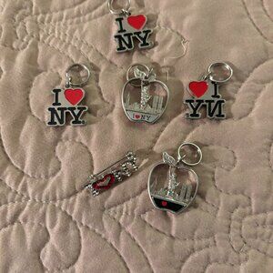 6 New York Charms
